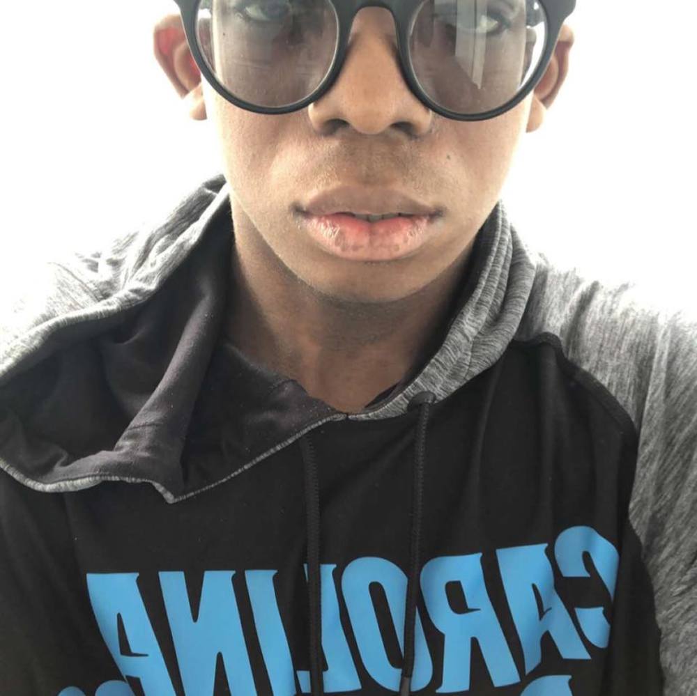 Meet your Posher, Christian